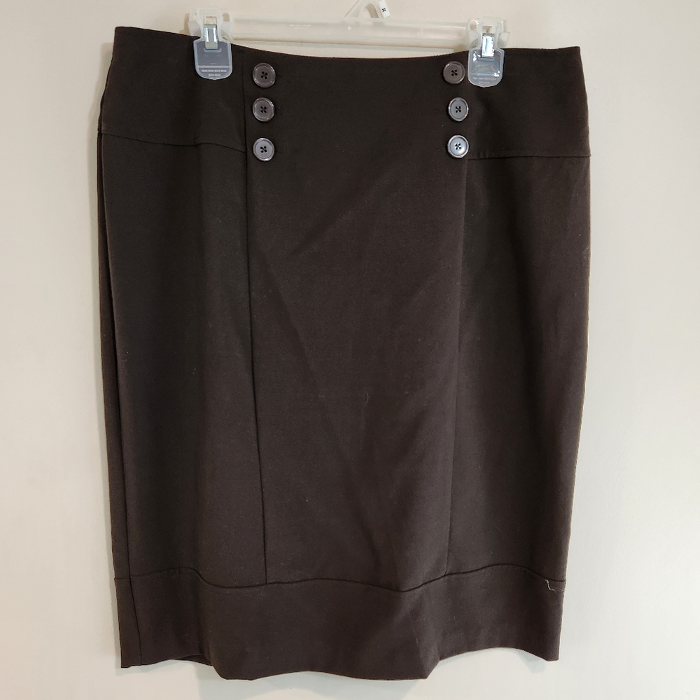 ➕️ Essentials by Milano Skirt